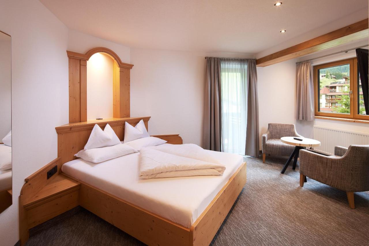 Auenhotel Tux Eksteriør bilde
